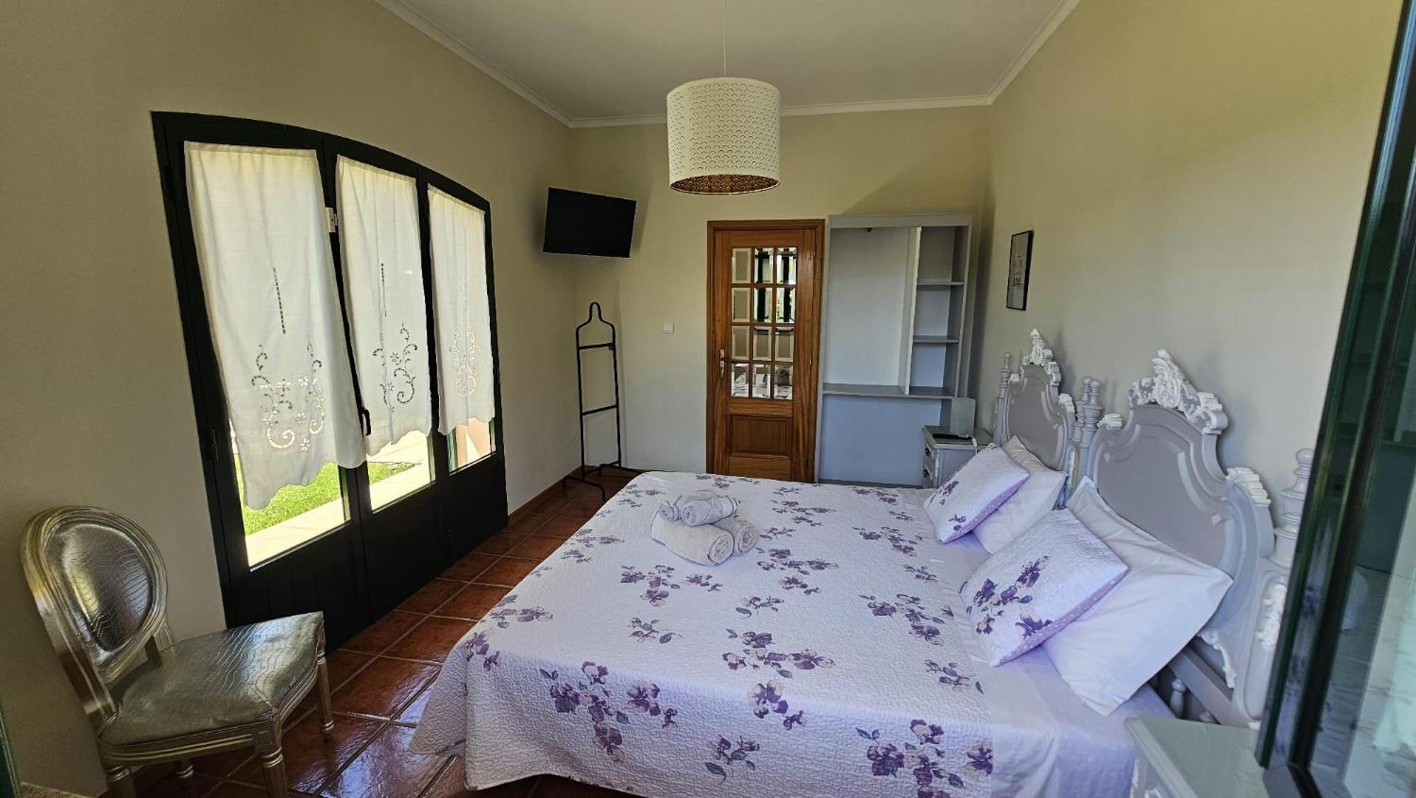 Casa Alem Rio - Quartos Para 6 Hospedes Em Santo Tirso Exterior photo